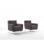 Bay_Armchair_2_Side