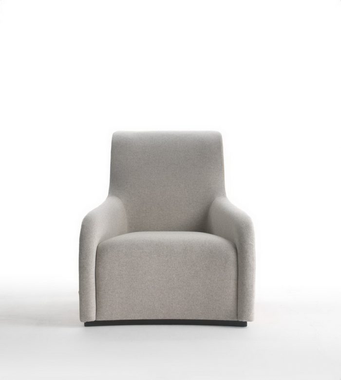 High_Armchair_Front