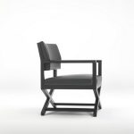 Regis_Black_Wooden_Base